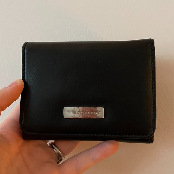 Nine West Other - EUC Nine West Trifold Wallet Unisex